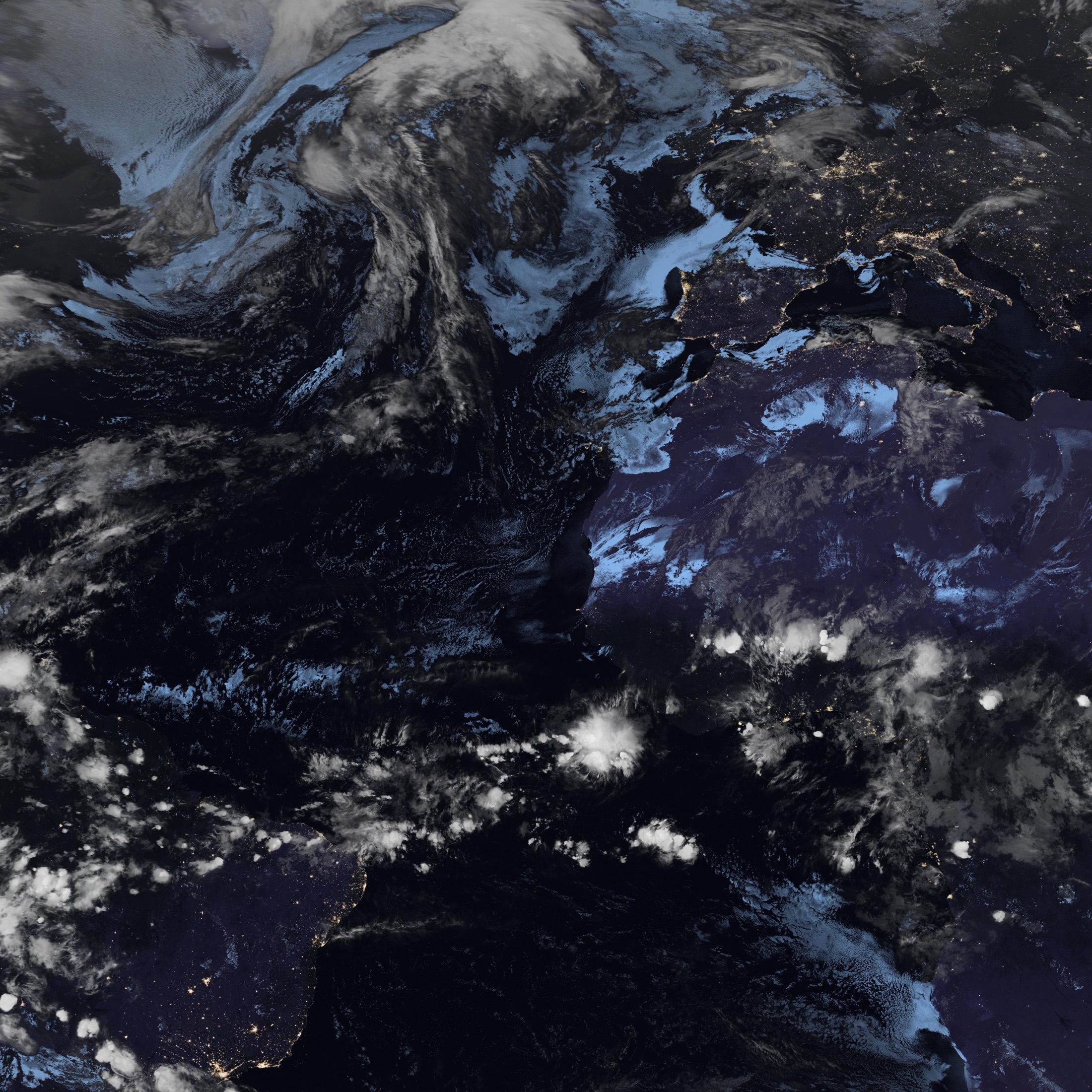 Real satellite cloud map used as a LiveAtlas desktop wallpaper